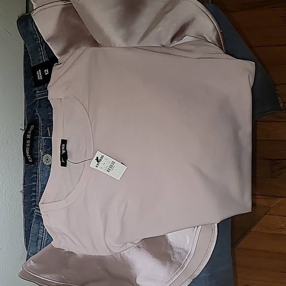 Blush pink top size Large - Picture 2 of 6